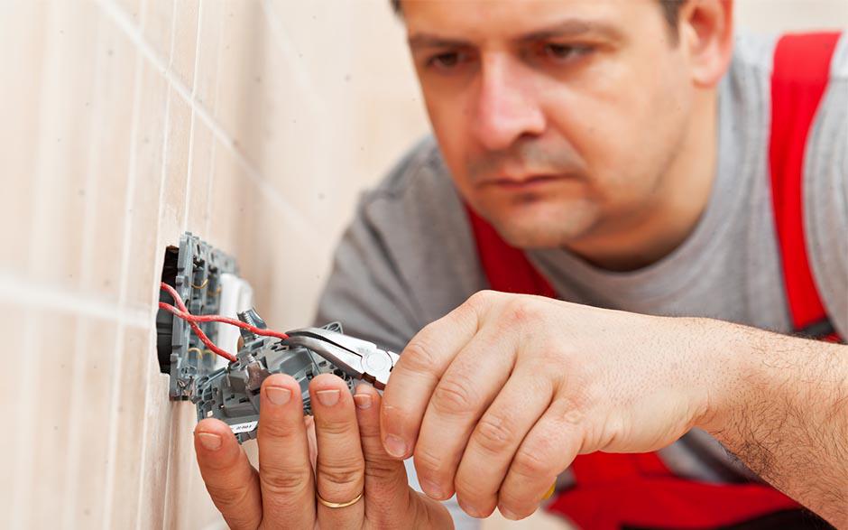 cherche électricien pas cher Mantes-la-Jolie